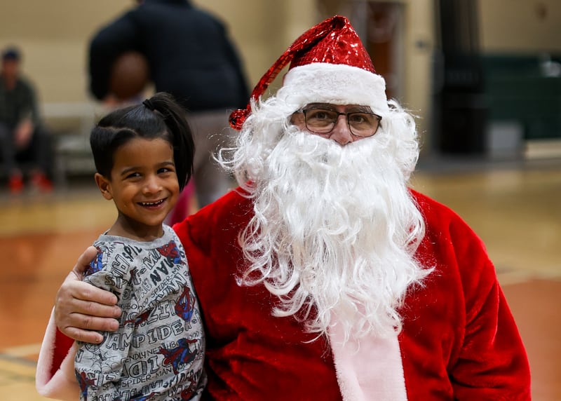 The Glen Ellyn Park District has a number of holiday events scheduled in November and December.