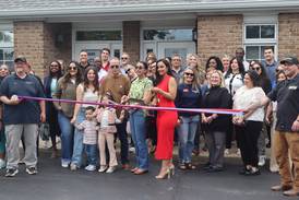 Yorkville Chamber of Commerce celebrates businesses with ribbon cutting