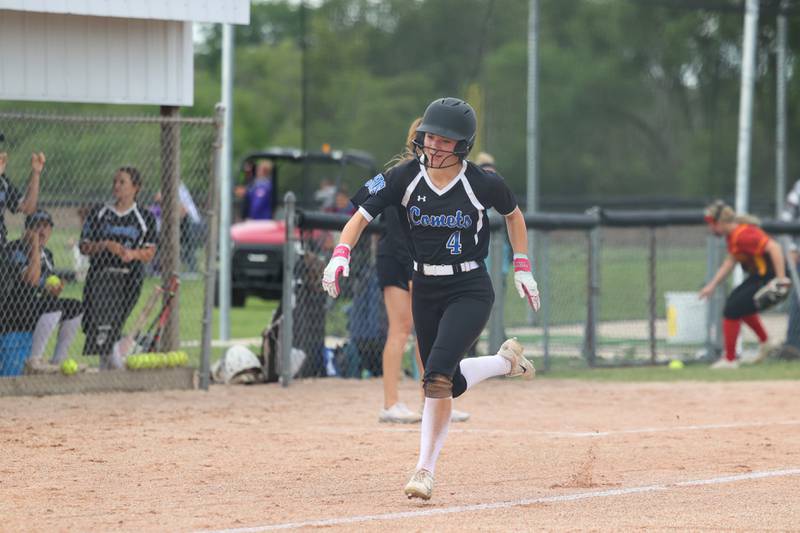 Clifton Central's Alexa White runs home to score during Central's 9-3 victory over St. Anne in the Class 1A Dwight Regional quarterfinal game at Central High School.