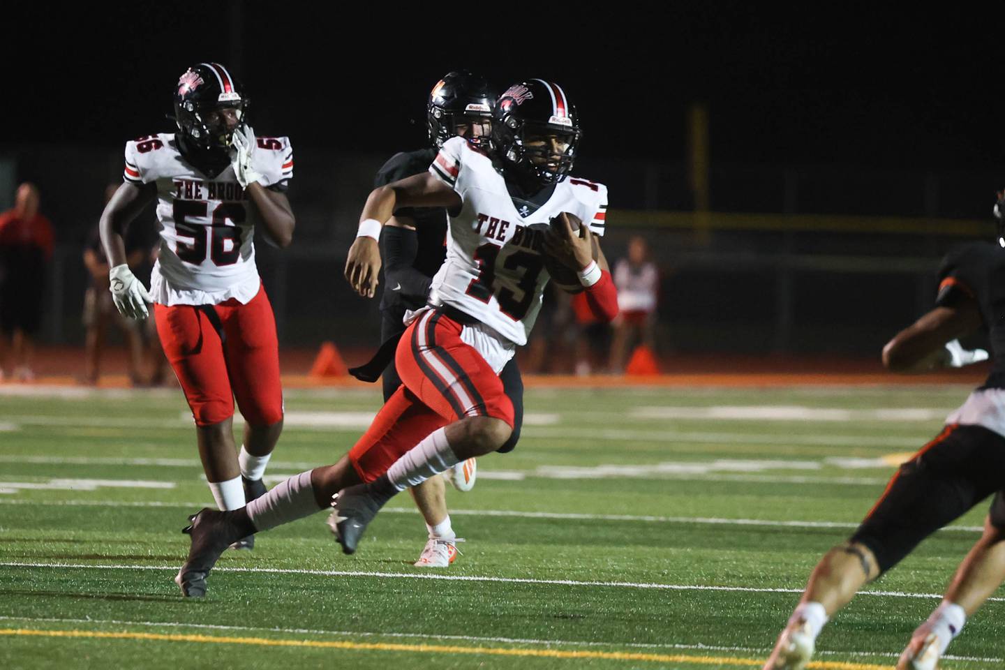 Bolingbrook’s Jonas Williams rushes against Lincoln-Way West. Sept. 9, 2022, in New Lenox.