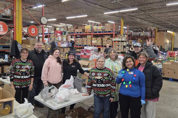 Kendall County Community Food Pantry helps feed families this Christmas