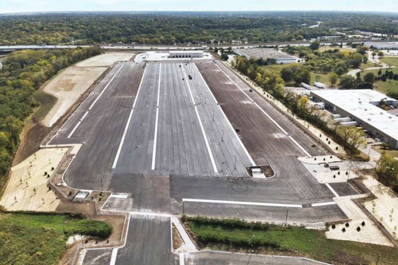 A new truck yard with parking for 1,000 trucks is due to open in Fall 2024 in West Dundee off Airport Road.