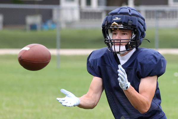 DeKalb County 2025 Football Preview: Hiawatha Hawks