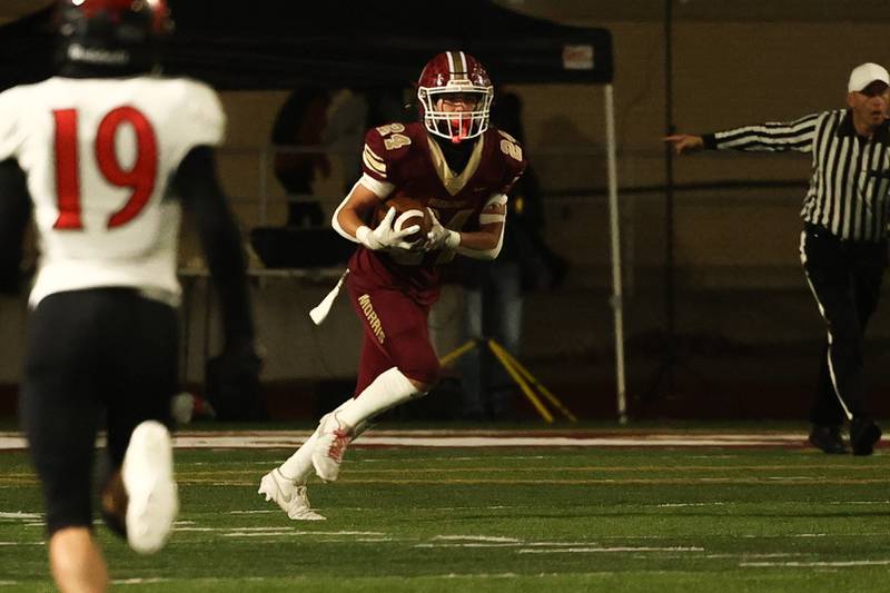 Morris’ Steven Wagner returns a kick against Highland on Saturday, Nov. 9, 2024 in Morris.