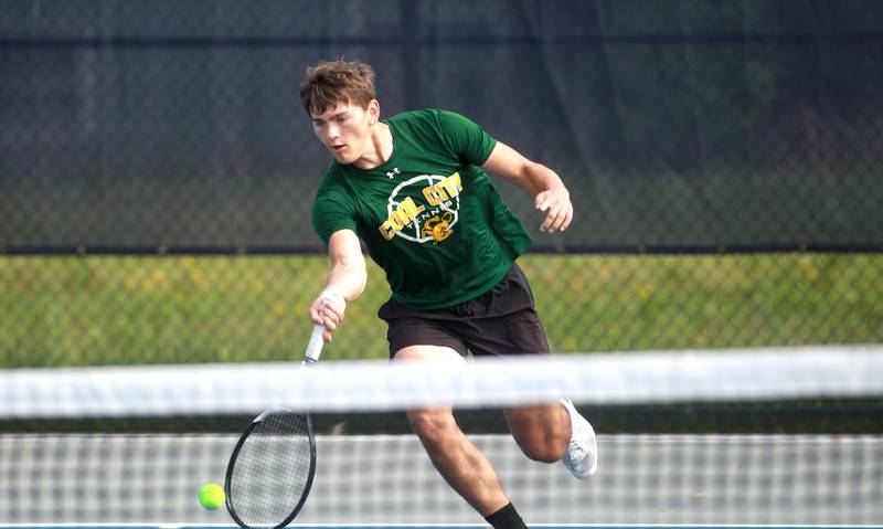 Martin Ramirez of Coal City digs for the ball during the first round of the 1A boys state tennis meet on Thursday, May 29. 2025 at Buffalo Grove High School.