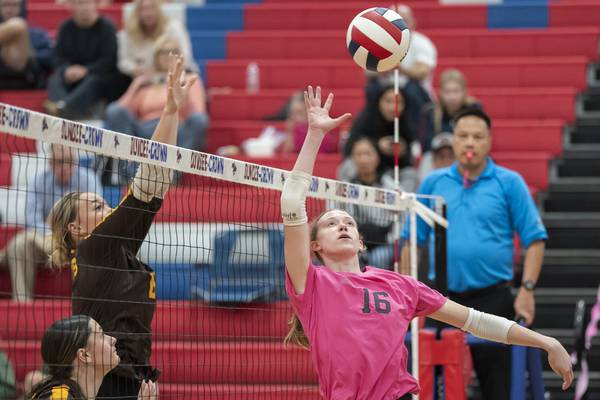 Photos: Jacobs vs. Dundee-Crown FVC girls volleyball
