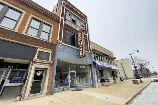 Bank lists former Jaffe Drugs building for sale