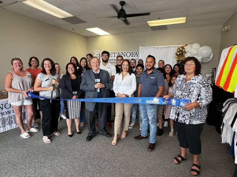 Metanoia Construction Inc. celebrated becoming a member of the Batavia Chamber of Commerce with a ribbon-cutting ceremony on Friday, August 11, 2023 at its new office location, 1921 W. Wilson Street, Suite A in Batavia.