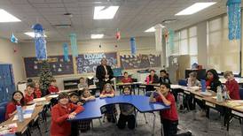Nineteenth Circuit judges visit schools across Lake County