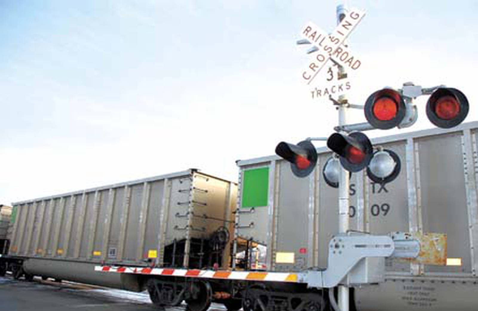 Railroad crossing on Kennedy Road in Yorkville to close next Monday for