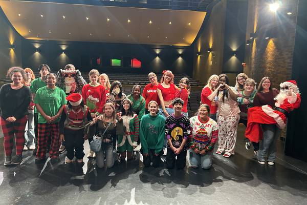 Plano High School presents annual Madrigal performances