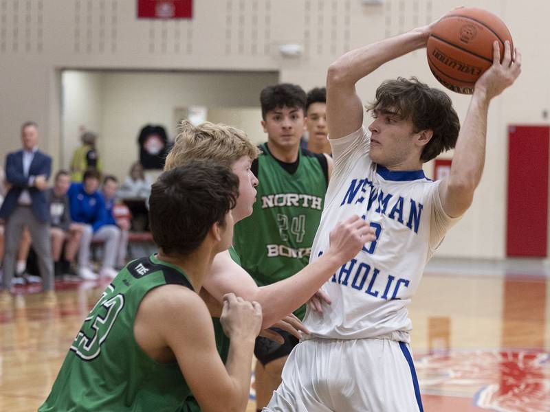 Newman's Nolan Britt works against North Boone Monday, Nov. 21, 2022 in the Oregon Thanksgiving Tournament.