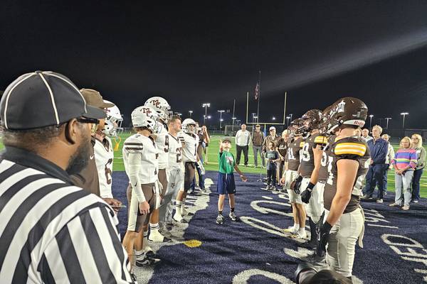 Mt. Carmel remains undefeated, hands Joliet Catholic fifth loss of season