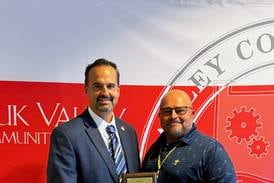 Sauk Valley Community College’s Mandrell receives Friends of Education award
