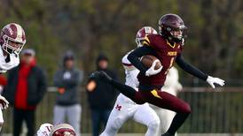Big plays by Luca Florio lead Montini past Morris in Class 4A semifinal