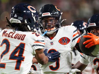 Chicago Bears injury report: Jaquan Brisker, Jaylon Johnson questionable against Vikings