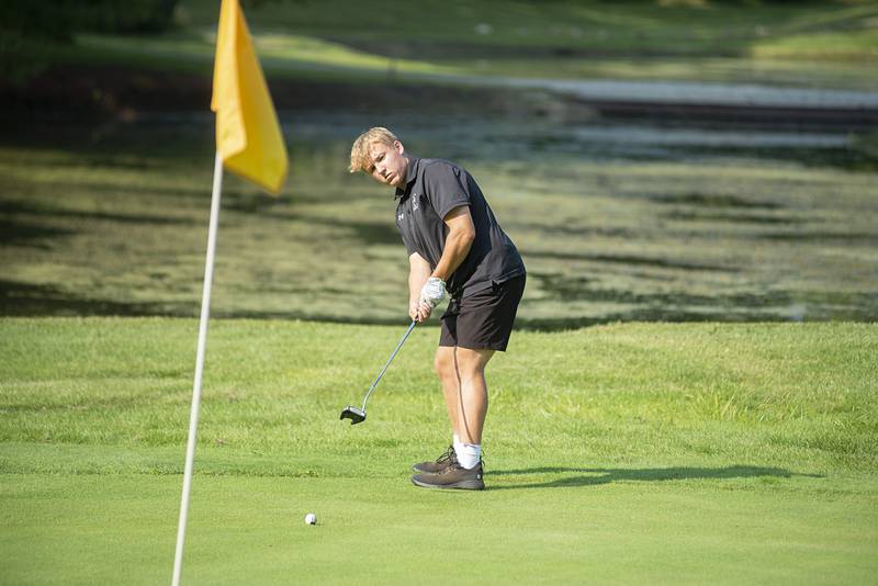 Rock Falls’ Nick Vickers putts on #1 while facing off against Sterling on Sept. 14, 2022.