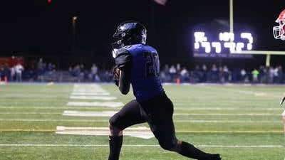 Lincoln-Way East football vs. Minooka Class 8A playoffs score, news, our pick, live coverage