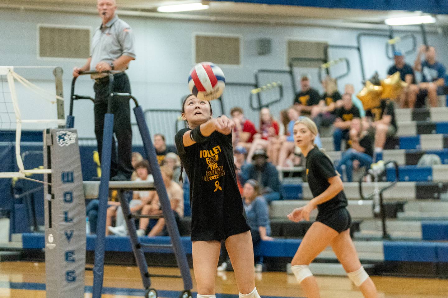 Oswego’s Ava Flanigan (9) bump sets the ball against Oswego East during a volleyball match at Oswego East High School on Thursday, Sep 15, 2022.
