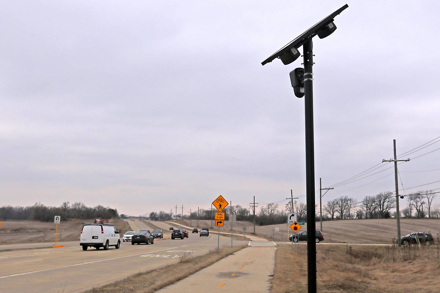 A Flock Safety license plate reader near at the intersection of Route 14 and Lily Pond Road in Woodstock.
