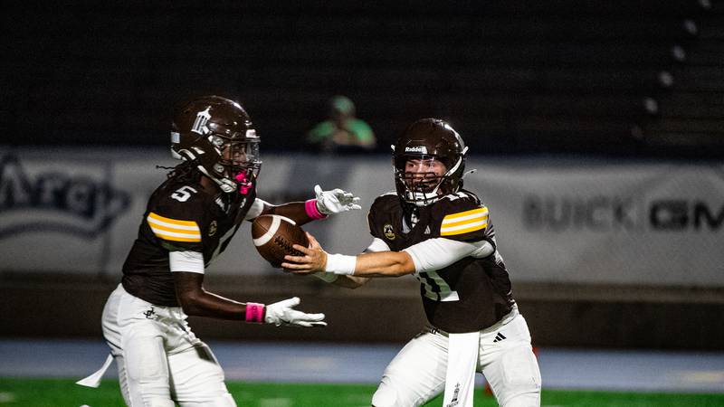 Herald-News Notebook: Joliet Catholic keeps hope alive for at least another week