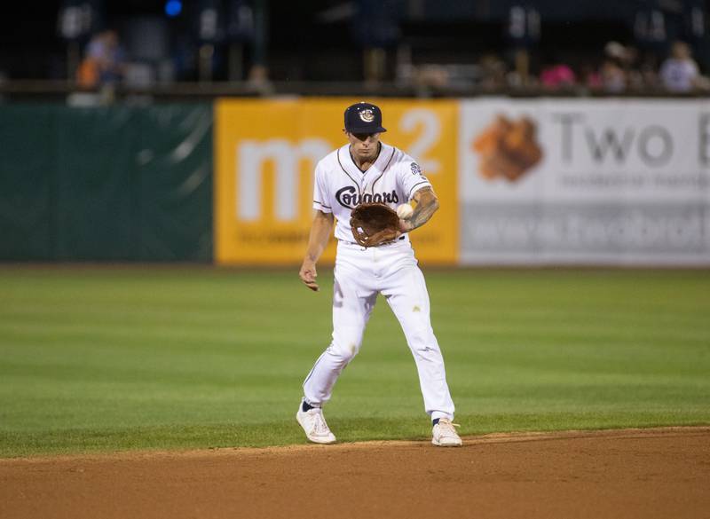 Shortstop Galli Cribbs Jr. catches a ball during a game against the Milwaukee Milkmen at Northwestern Medicine Field on Friday, July 29, 2022.