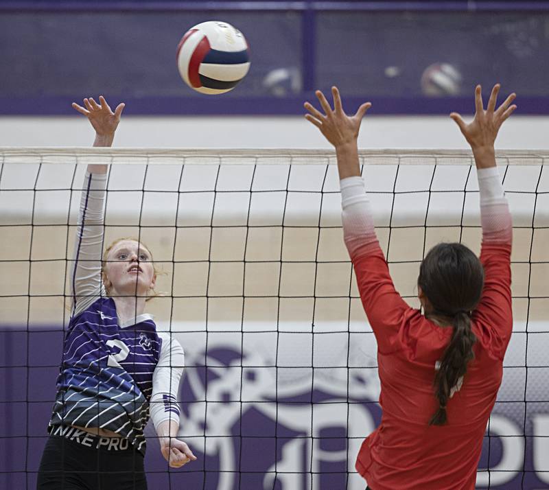 Dixon’s Madyson Tichler plays a shot over the net against Oregon Tuesday, Sept. 26, 2023.