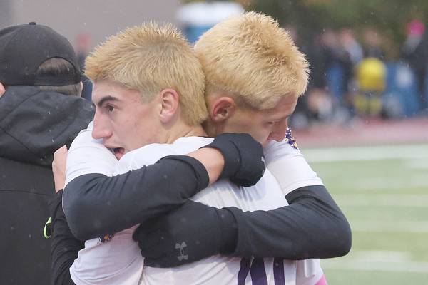 Photos: Mendota soccer falls short to Columbia during the Class 1A State championship 