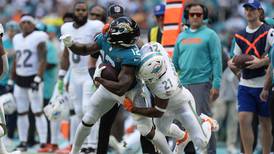 Chicago Bears sign Devin Duvernay, bring back Travis Homer with one-year contracts