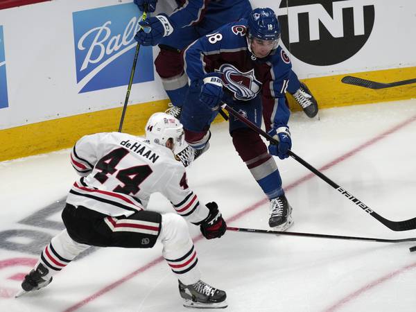 Blackhawks-Avalanche odds, betting preview: Back the defending champs in the opener