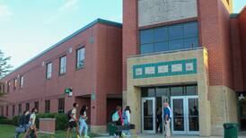 Plainfield District 202, teachers union agree on new contract