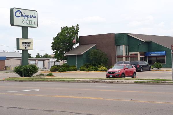 Streator’s Leading Ladies donate to Guardian Angel