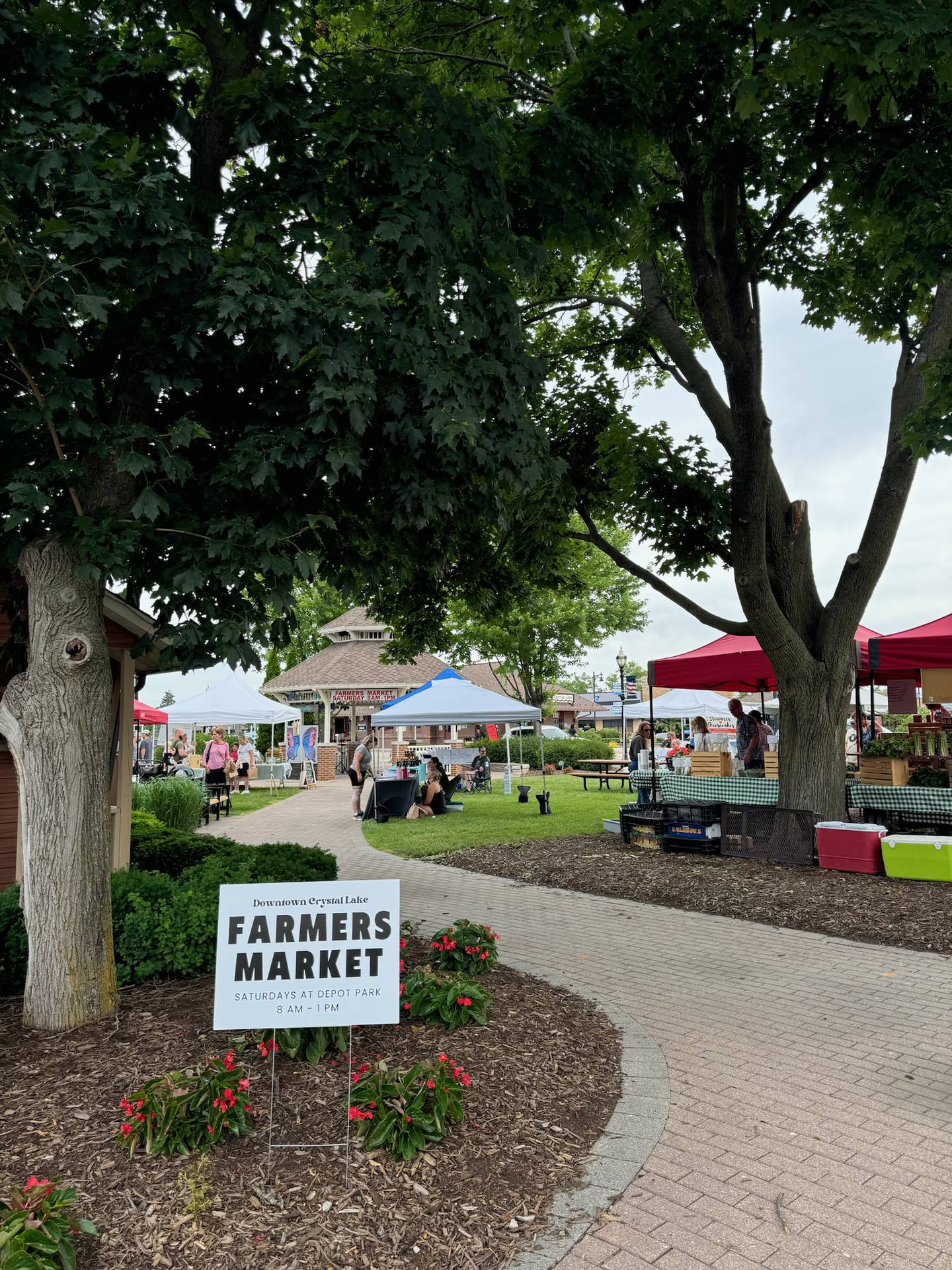 Downtown Crystal Lake - The Downtown Crystal Lake Farmers Market is back in Depot Park!