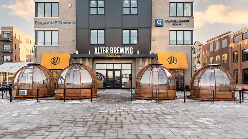 Customers at Alter Brewing will once again be able to enjoy outdoor dining in an heated igloo this winter as a result of the St. Charles City Council allowing outdoor dining through the winter on First Street Plaza in downtown St. Charles.