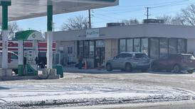 Driver hurt after crashing into Ottawa gas station