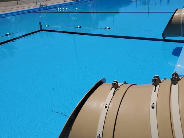 Ottawa, Marseilles make a deal for swimming pool use