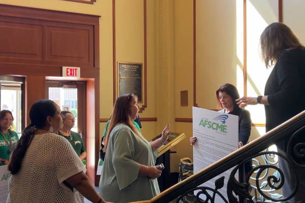 NIU employee union files labor relations complaint against school