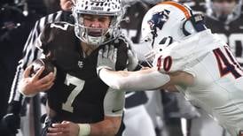 Mount Carmel inches away from Oswego to win Class 8A title