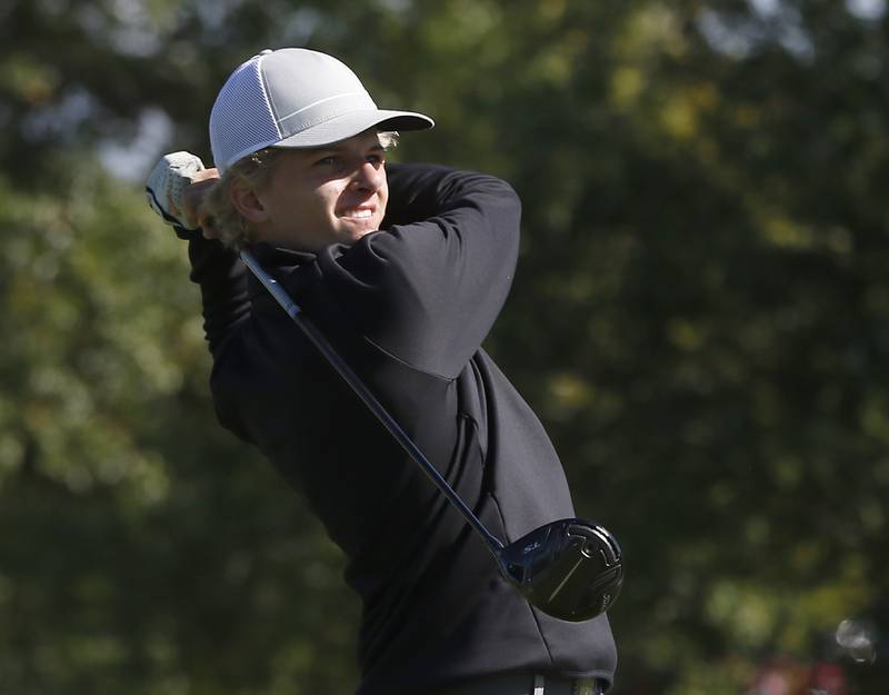 Prairie Ridge’s Charlie Pettrone watches his tee shot on the fourth hole during the Fox Valley Conference Boys Golf Tournament. Thursday, Sept. 22, 2022, at Randall Oaks Golf Club in West Dundee.