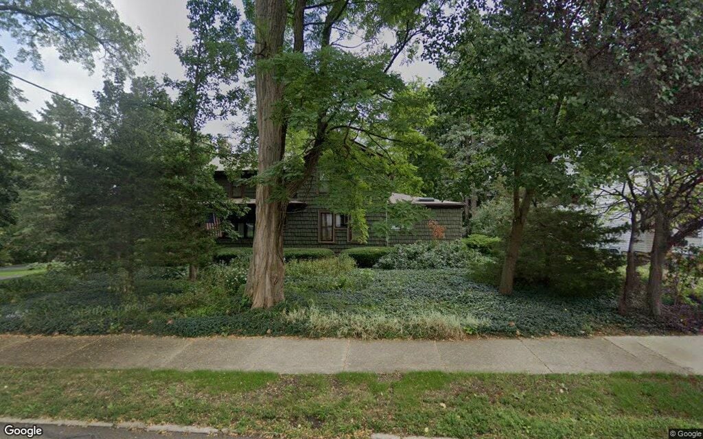 Batavia: Four-bedroom home sells for $530,000