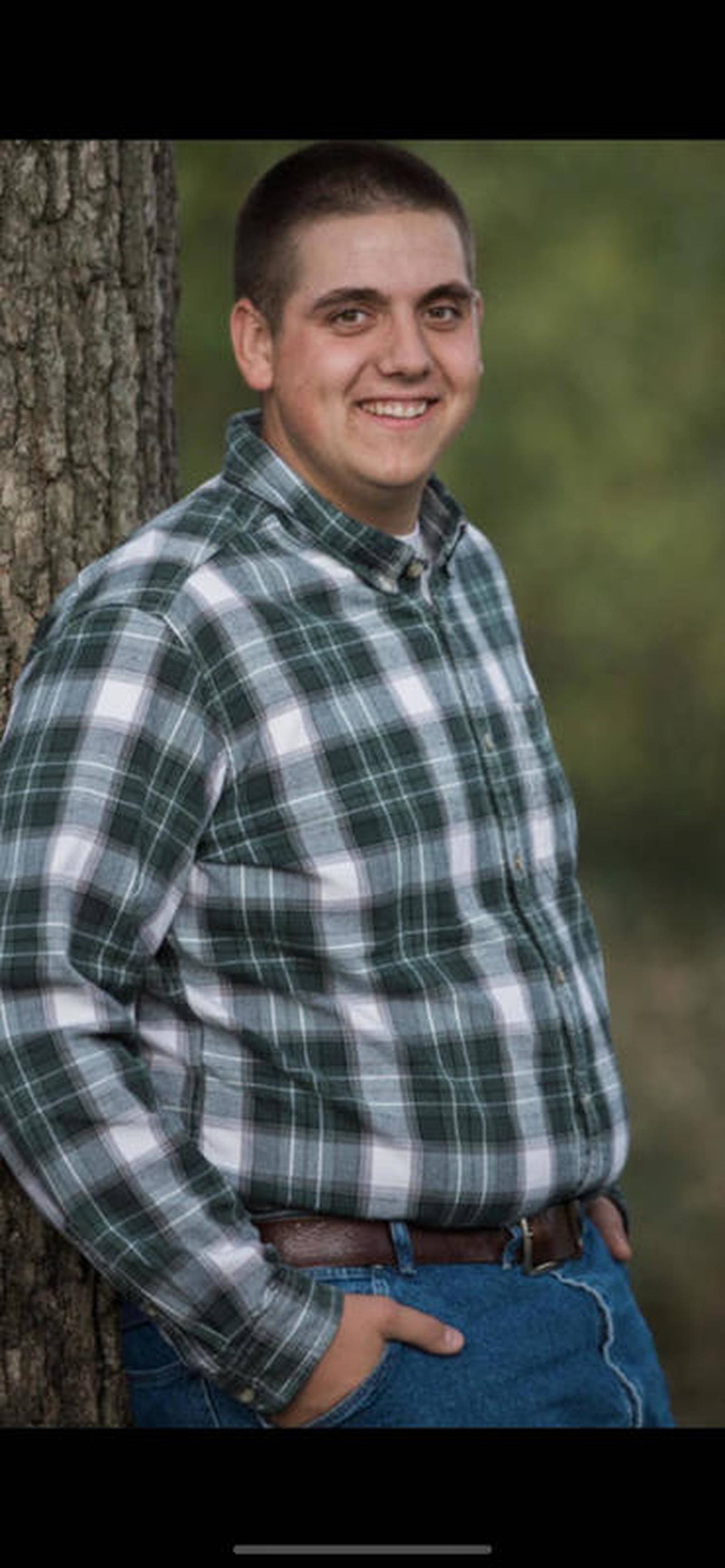 Soil and water conservation district awards 1 000 scholarship shaw local