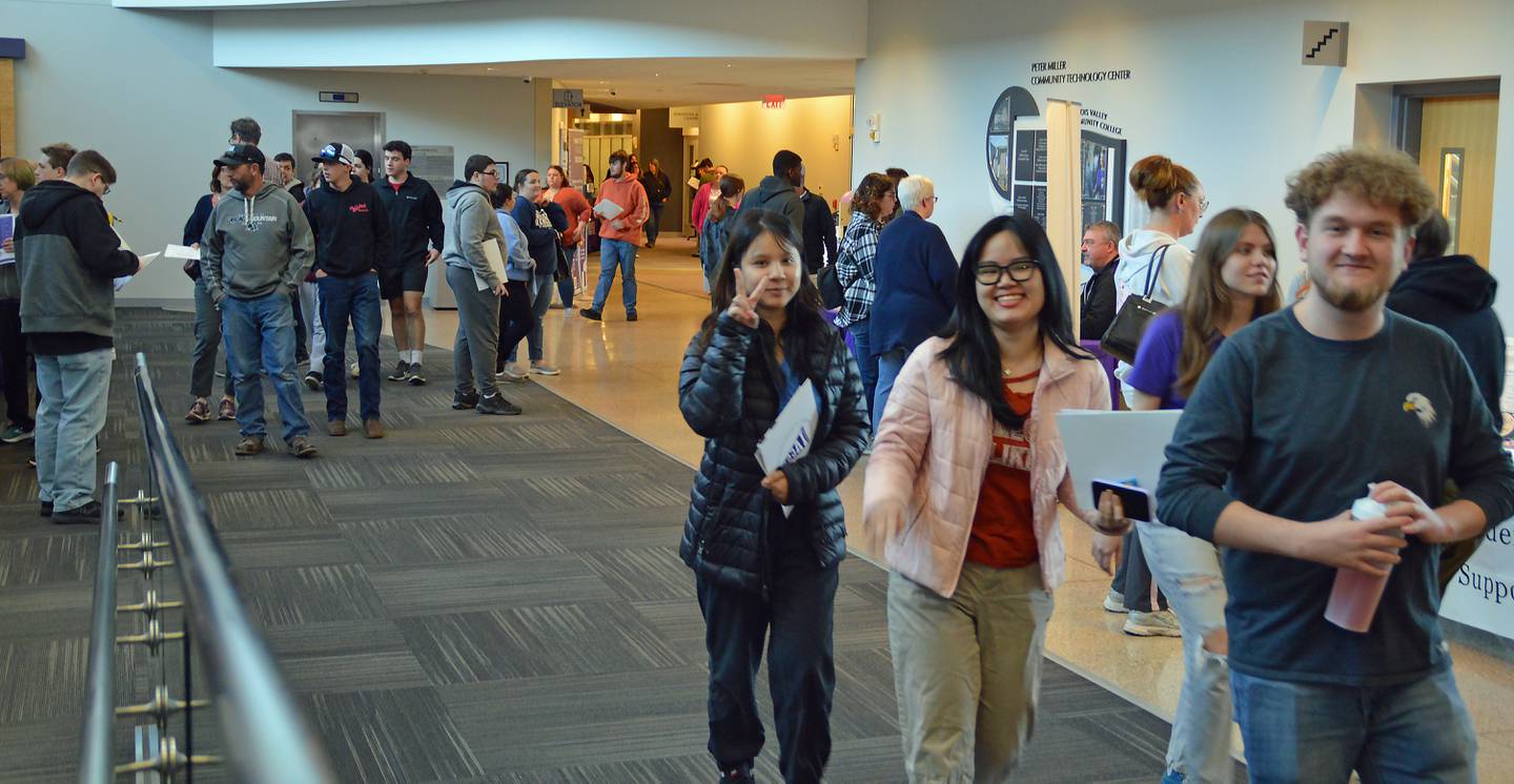Explore IVCC drew nearly 100 prospective students and their families. On campus, meanwhile, students have started exploring the college’s course catalog as they prepare to register for summer and fall classes in April.