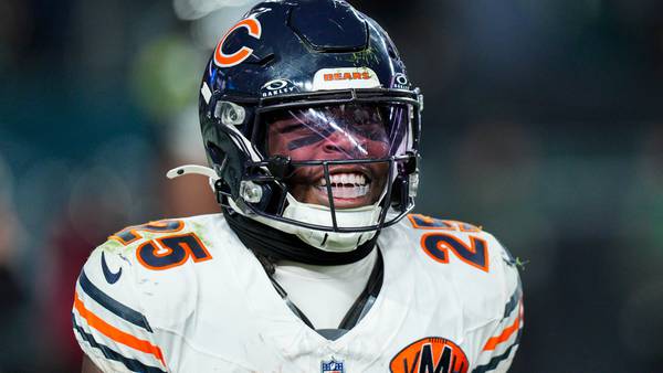 Photos: Bears move to 9-3 with Black Friday win over Eagles