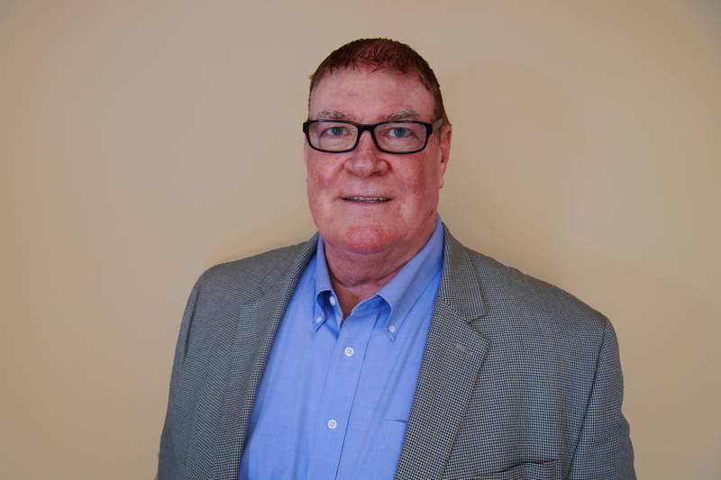 Minooka School District 111 Board of Education candidate William Holmes