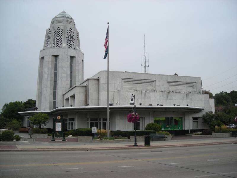 St. Charles Municipal Building