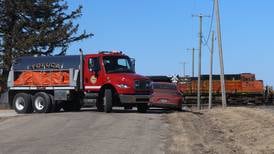 ‘The fire put itself out’: Train catches fire in Toluca