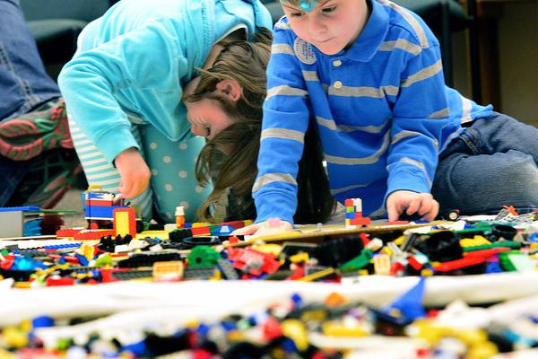 Yorkville Public Library programs for kids include 3D printing, preschool reading time, LEGO building