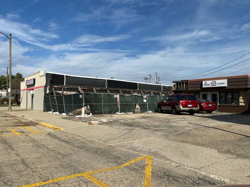 A former dry cleaner business and auto parts retailer located at 805 and 807 Illinois Ave. in Mendota are slated for demolition, and with the assistance of a grant, could be paid for using federal funds.