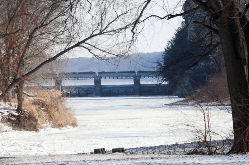 A view of the frozen Illinois River backwater looking east to the Starved Rock Lock and Dam near Plum Island on Tuesday, Jan. 27, 2026 at Starved Rock State Park.