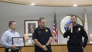 Dixon deputy police chief honored with lifesaving award